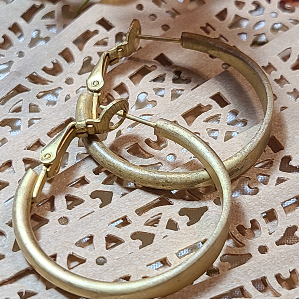 Ladies Earrings For Sale Today